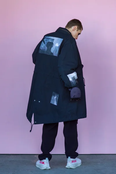 Look 3